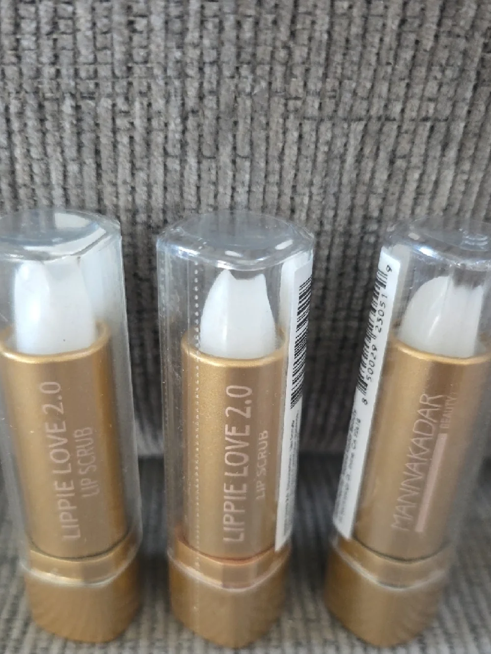 Manna Kadar Lippie Love 2.0 Lip Scrub - 3 Sticks, New, Exfoliating Formula.